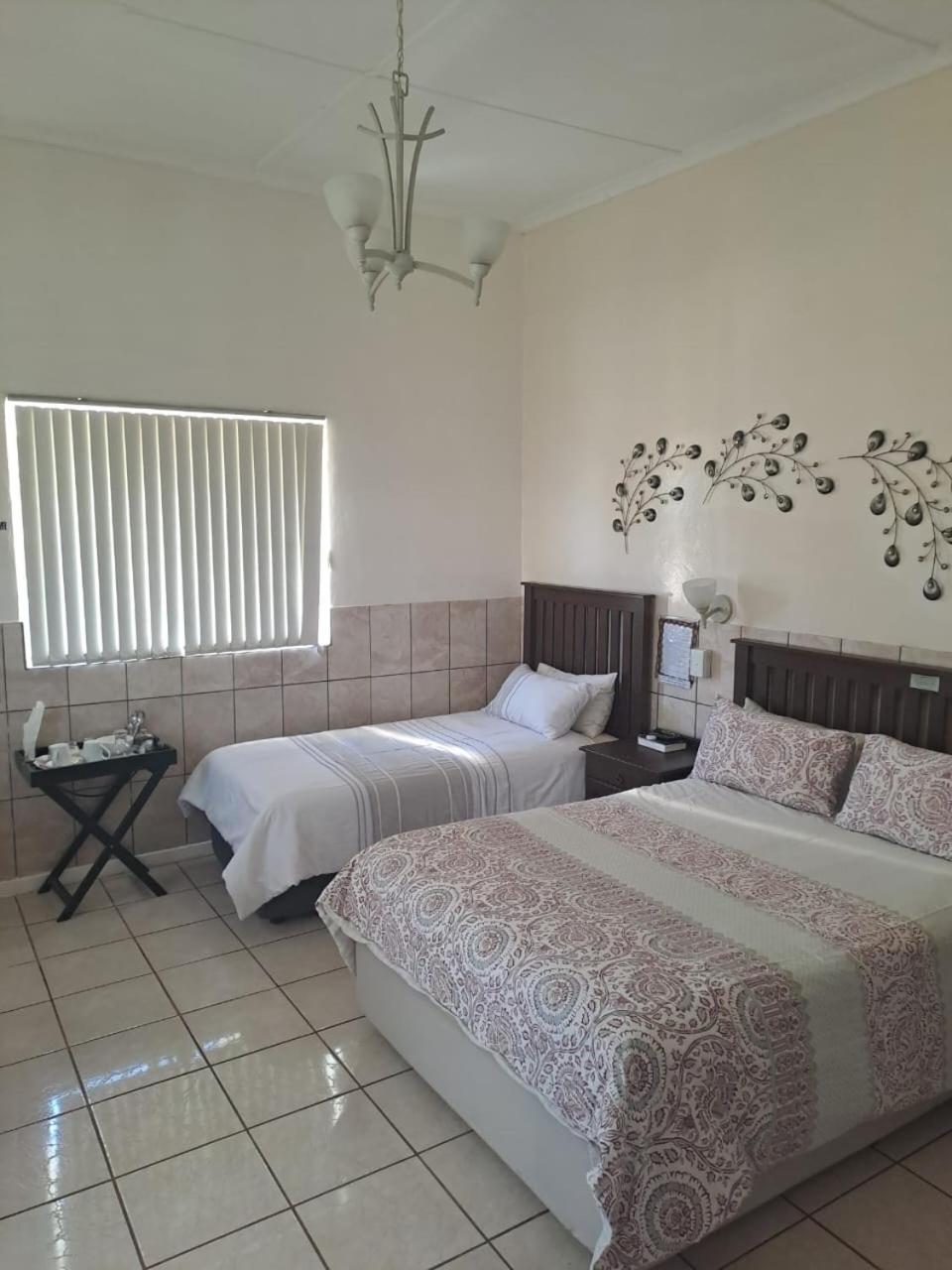 Breaking Dawn Bed & Breakfast Noupoort Екстериор снимка