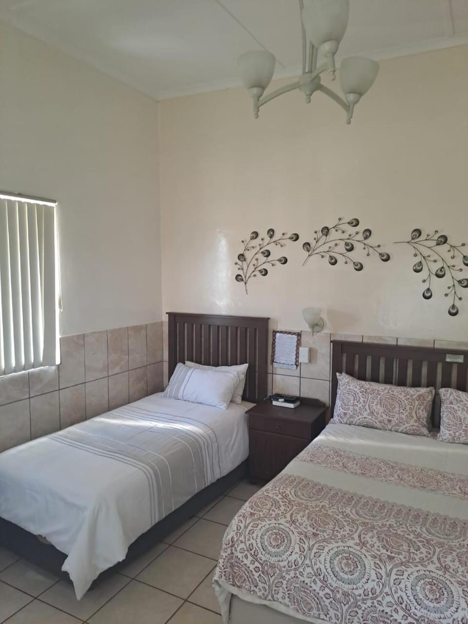 Breaking Dawn Bed & Breakfast Noupoort Екстериор снимка