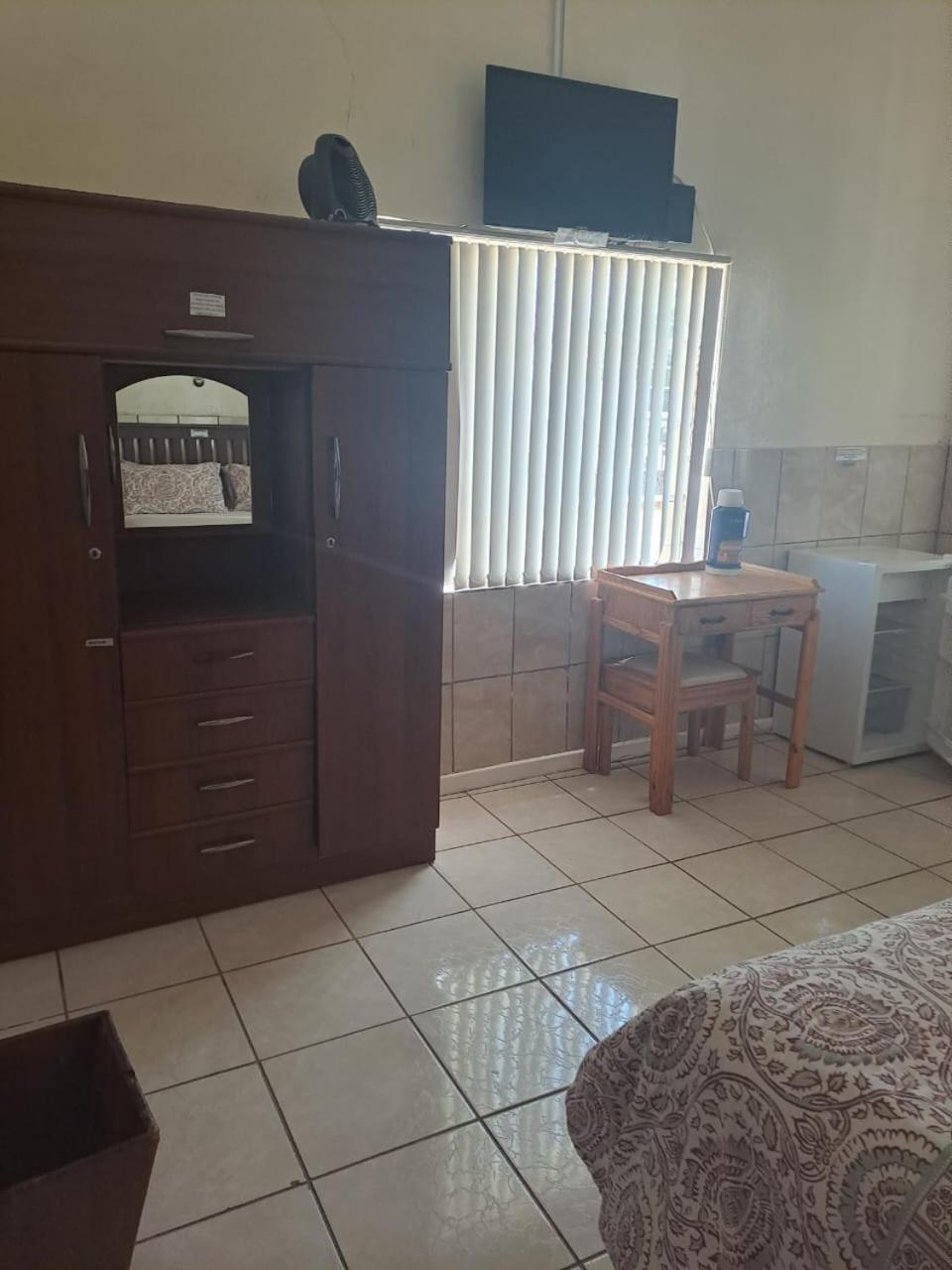 Breaking Dawn Bed & Breakfast Noupoort Екстериор снимка